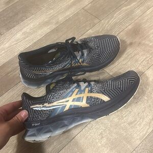 ASICS women's size 9